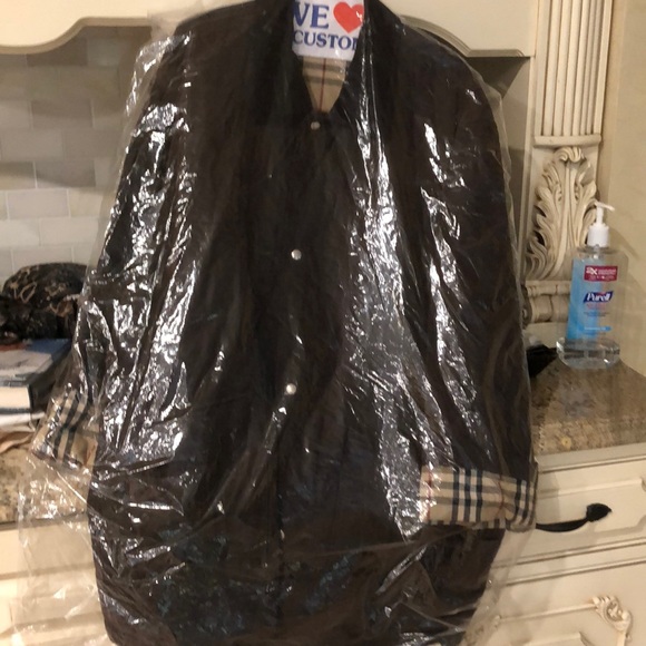 COPY - Burberry coat - Picture 2 of 5